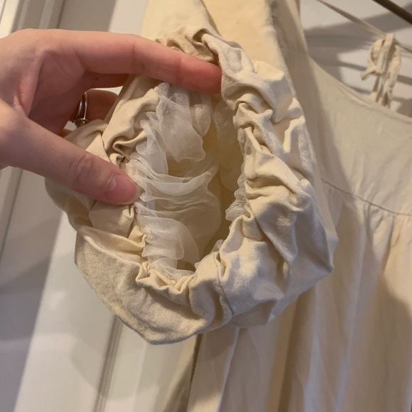 Sndys Cream Puff sleeve tiered Dress - Picture 4 of 9